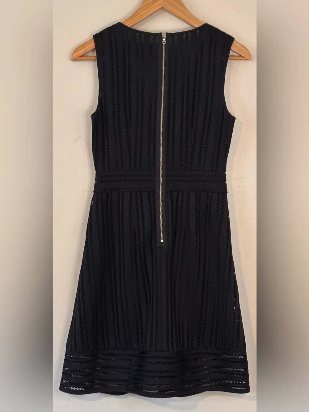 J Crew Striped Eyelet V Neck A Line Fit and Flare Dress Size 0 Sleeveless